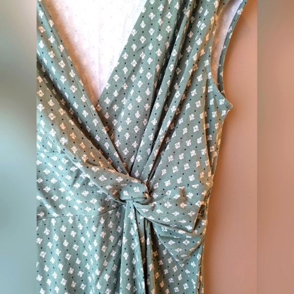 Lands' End Green Polka Dot Dress - Picture 2 of 11